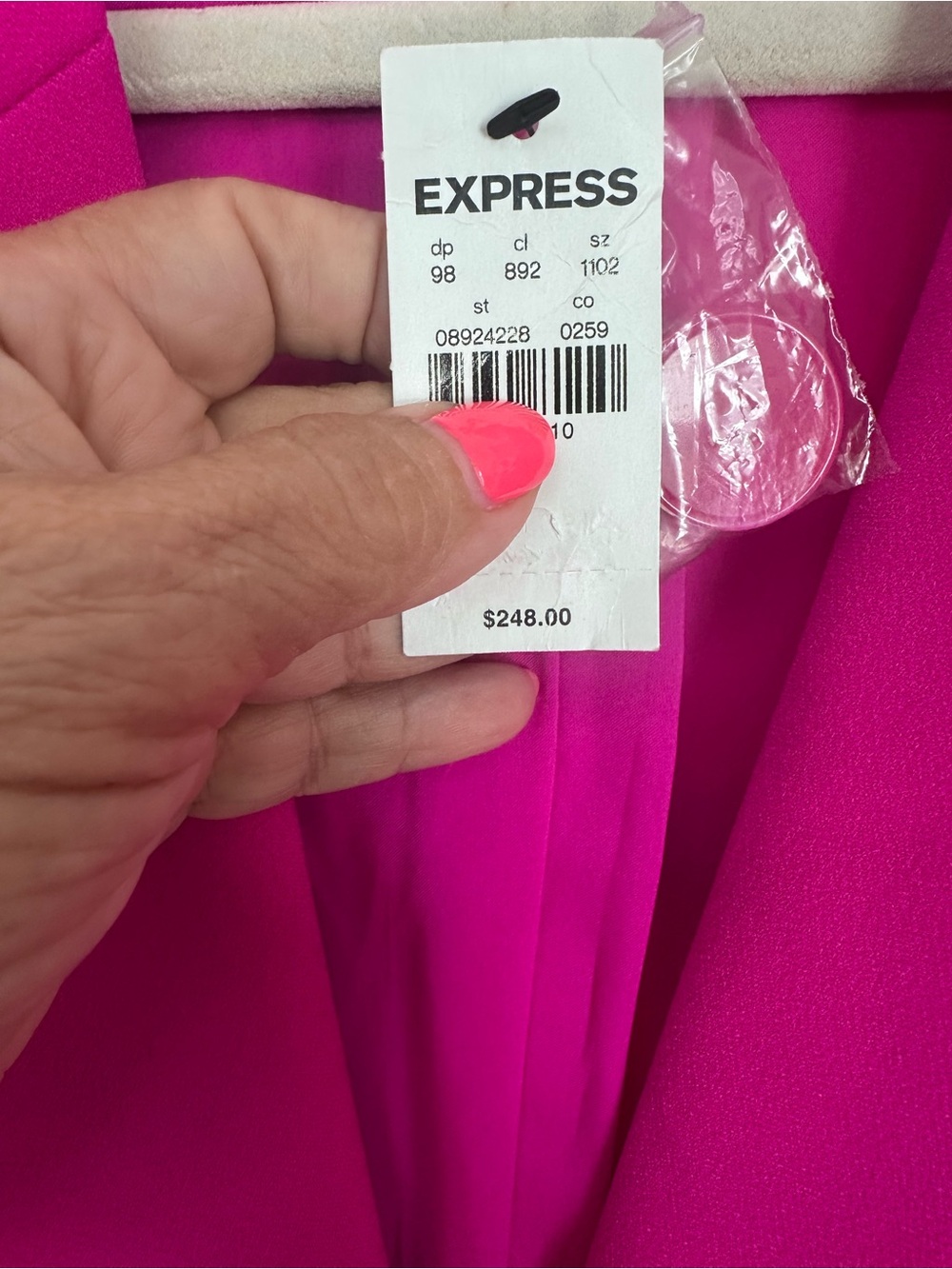 Express Fuchsia Long Coat perfect for new season. - Picture 5 of 9